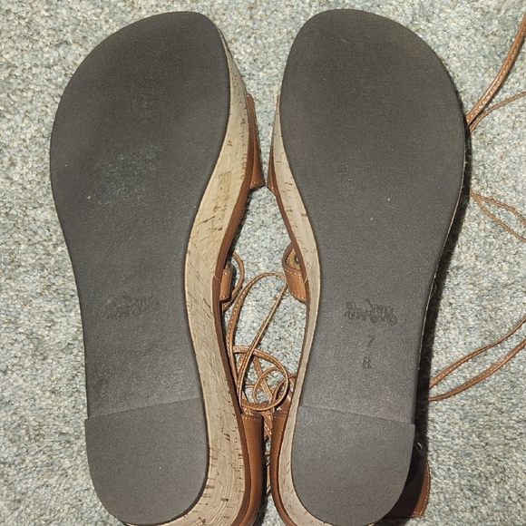 Coach Brown Leather Wedges with Gladiator Style - Picture 9 of 9